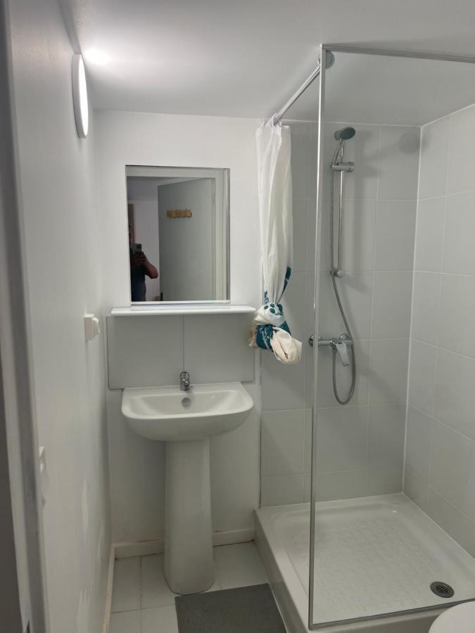 Chaudari Guest House Palaiseau Extérieur photo
